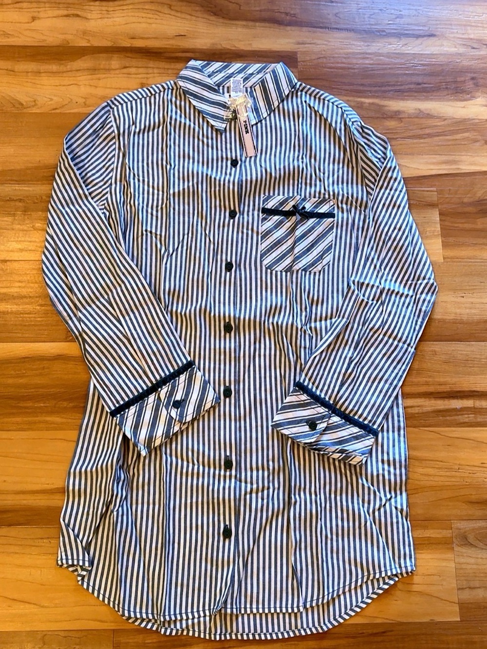 PINK Victoria’s Secret Flannel Nightshirt NWT XS Striped Button Front Bow Pocket